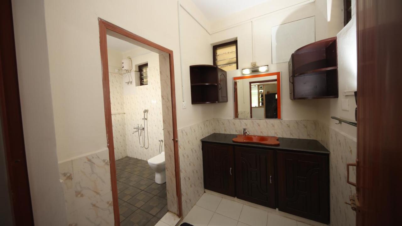 Ashtamudi Lake Garden Resorts Kollam Exterior photo
